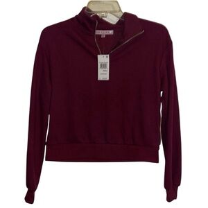 🌹NWT/CRAVE FAME CROPPED TOP